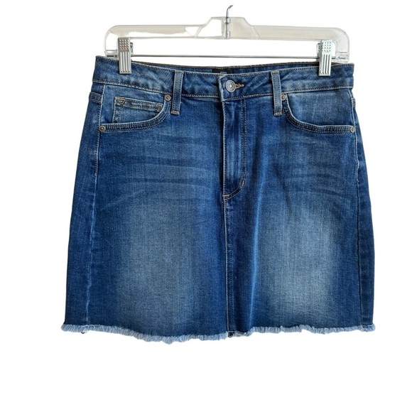 Just Black Raw Edge Denim Mini Skirt Medium Wash Blue Womens Size MP - Picture 1 of 14